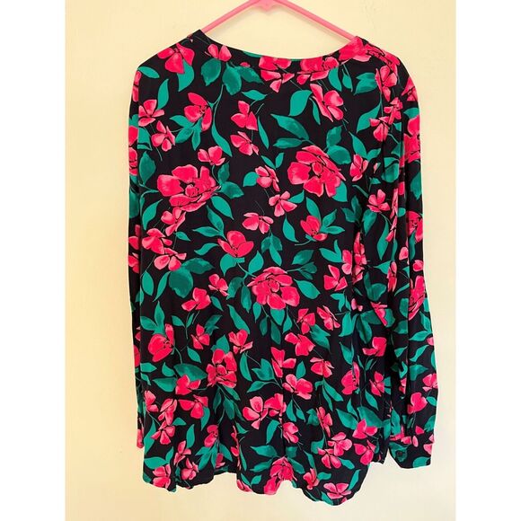 Talbot's Woman Floral V Neck Summer Top/Tunic- 2X - Picture 6 of 6